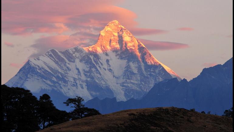 Little chance of finding missing climbers alive