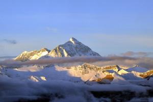 2018年共125名登山者成功登顶世界第六高峰卓奥友峰