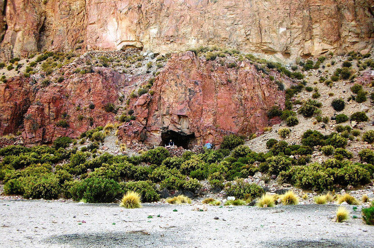 In a Remote Bolivian Cave, Evidence of a Trippy Ritual