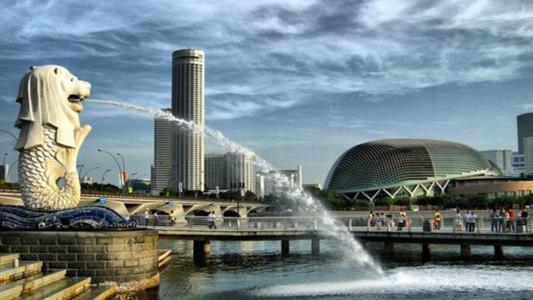 Chinese tourists to Singapore outnumber others for second year