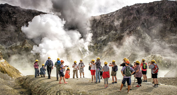 The best sights in New Zealand by land, air and sea