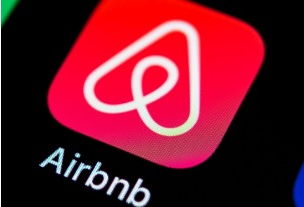 Airbnb second-quarter revenue topped $1 billion