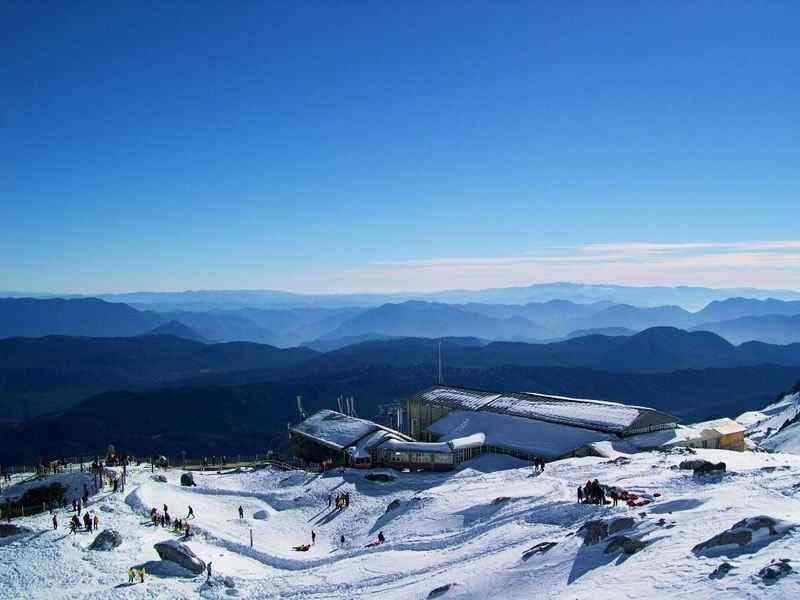 China: Staycations soar as travelers embrace local experiences