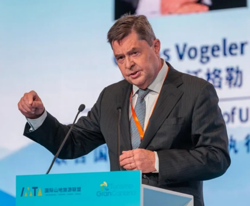 卡洛斯·沃格勒