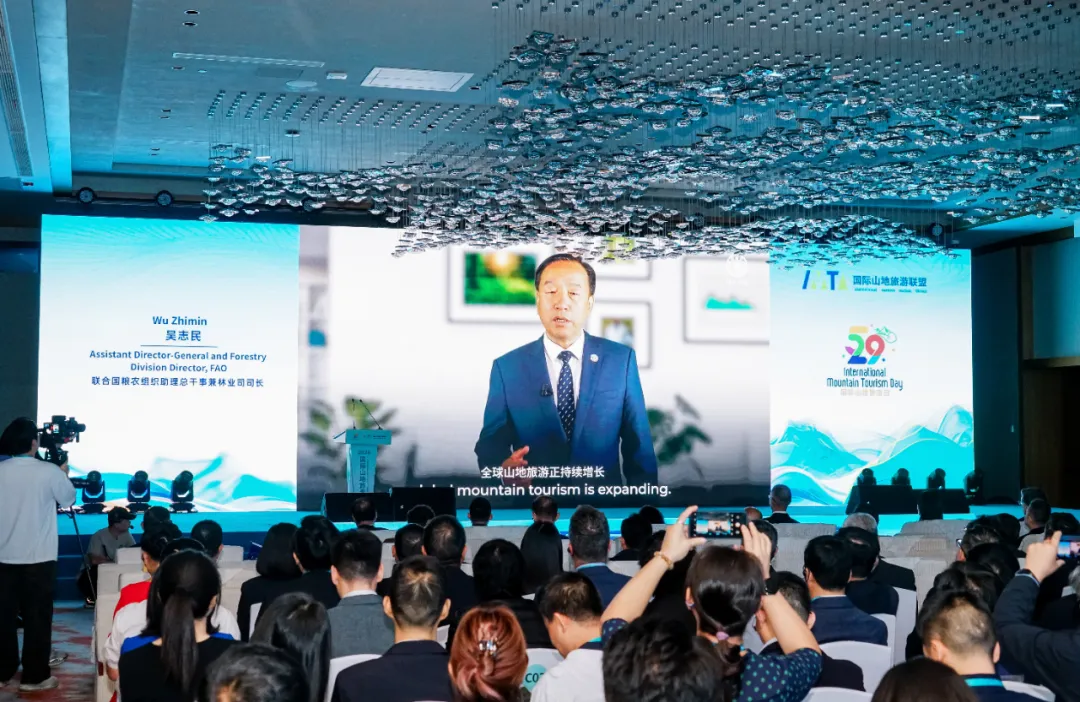 99e11e5330b0403f998a157d6e453953.webp 图片