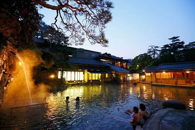 日本温泉疗养：从温泉保养到温泉医养，活用自然资源增进国民健康