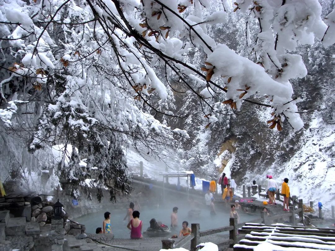 China tourism industry gears up for week-long holiday