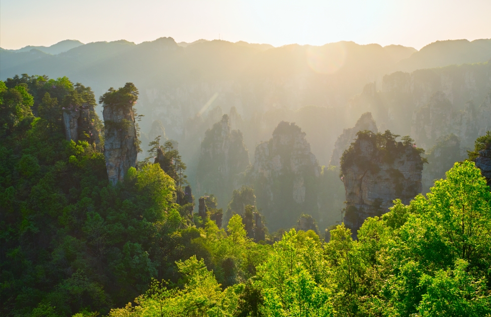 凯撒旅业与张家界达成战略合作 共拓旅游生态链
