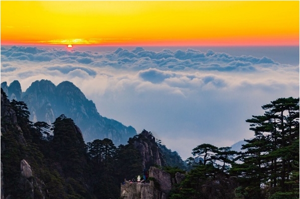 Huangshan city enjoys record tourism growth