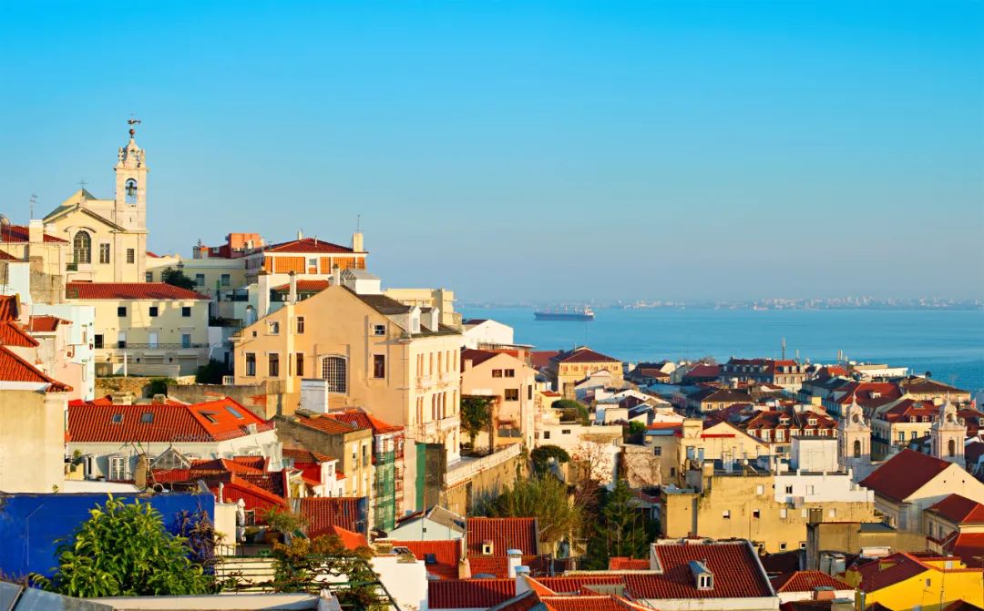 Lisbon wins World