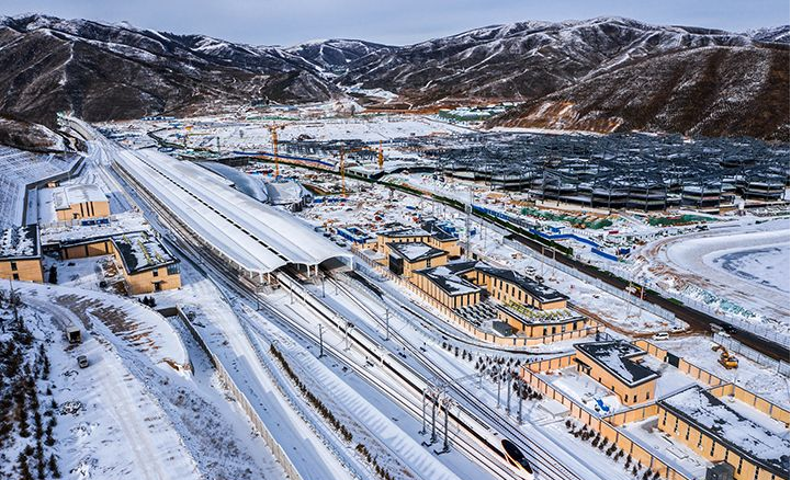 世界山地旅游发展趋势报告丨世界山地旅游热门领域及典型目的地——冰雪旅游