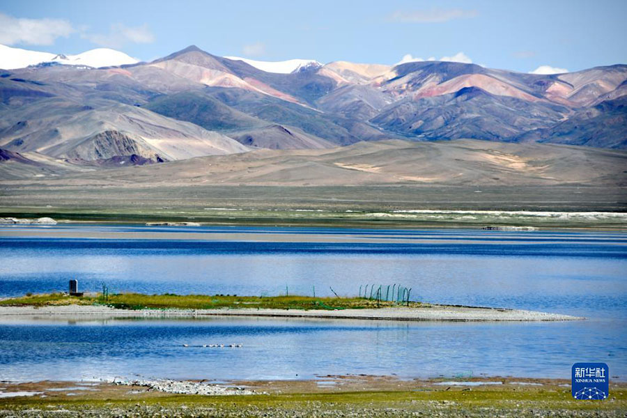 Scenery of Dawa Lake in Southwest China