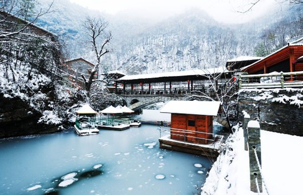 Winter wonders on pristine peaks