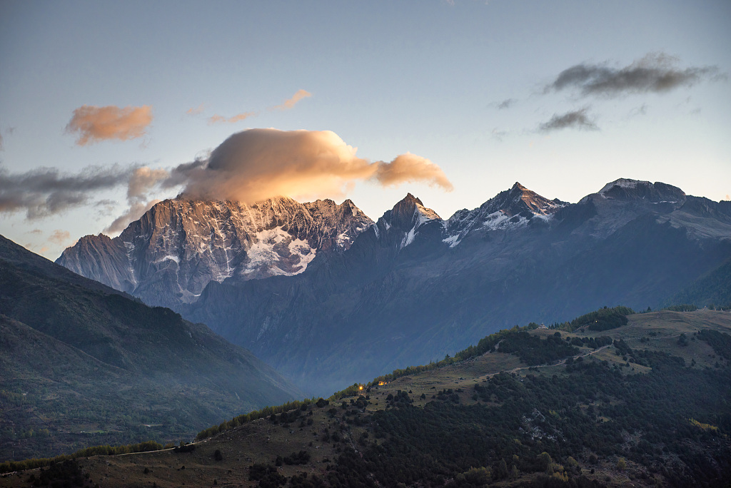 Mountains as beautiful as maidens