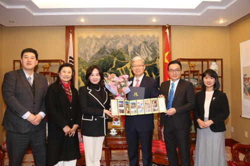 驻光州总领事张承刚会见韩中文化友好协会会长