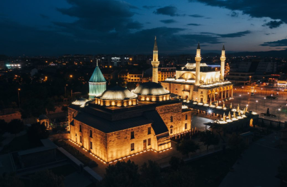 土耳其1-9月旅游收入突破500亿美元 中国游客复苏显著