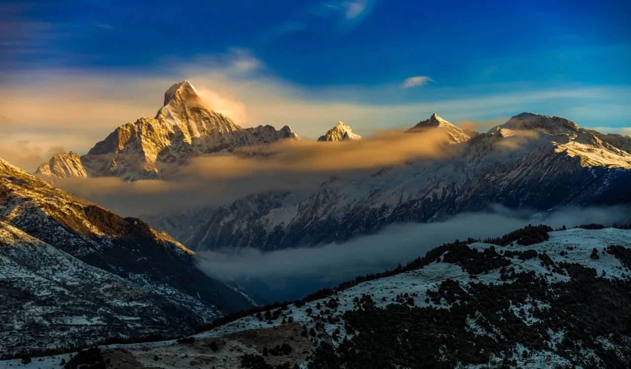 The Siguniang Mountain Scenic Area is upgraded to a national 5A level