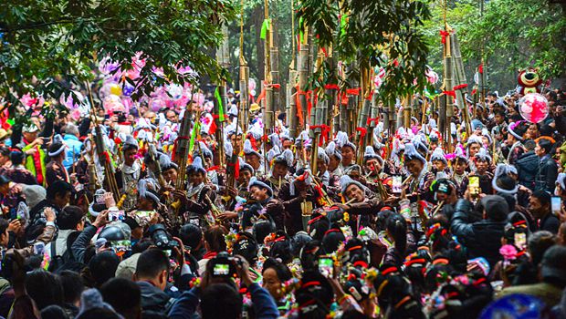 Miao people celebrate Lusheng Festival in Guizhou