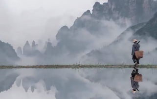 Zhangjiajie, the horizontal view is geography, the vertical view is history, the mountain is...