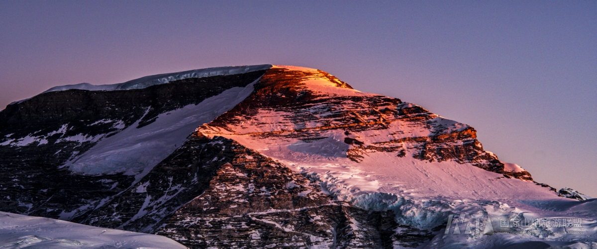 World Famous Mountain——Mt. Qowowuyag 