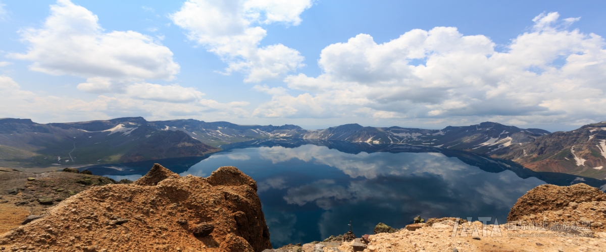 World Famous Mountain——Mt. Changbai Southeast of Jilin Province Provided by Sato Kenichi